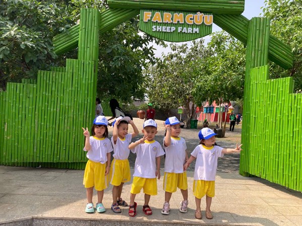 Một ngày trải nghiệm ở khu vui chơi Suối Tiên