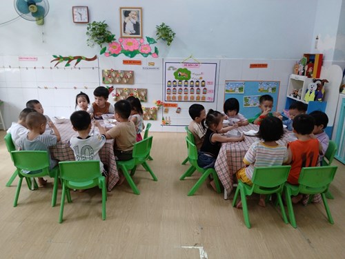 Thực đơn của bé