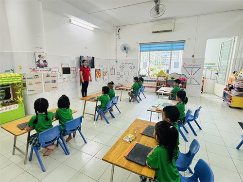 Bé làm quen chữ   ơ  