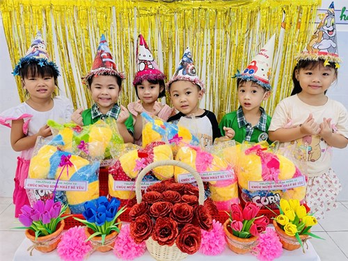 Chúc mừng sinh nhật các bé yêu tháng 6 - 7 - 8