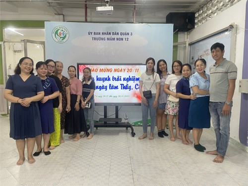 Một ngày ba mẹ cùng trải nghiệm làm giáo viên mầm non