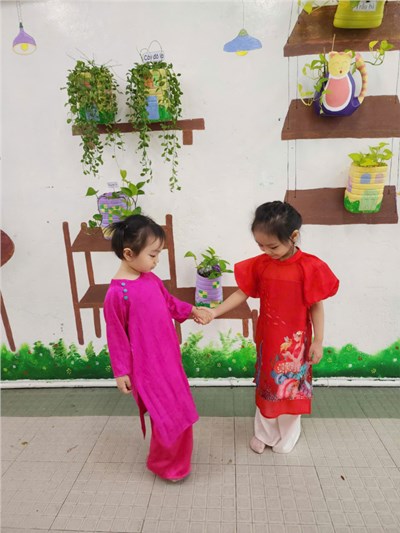 Gặp nhau đầu xuân