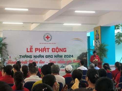 Trường Mầm non 12 tham gia Lễ phát động Tháng Nhân đạo năm 2024  Hành trình Nhân đạo - Trao nhận yêu thương 