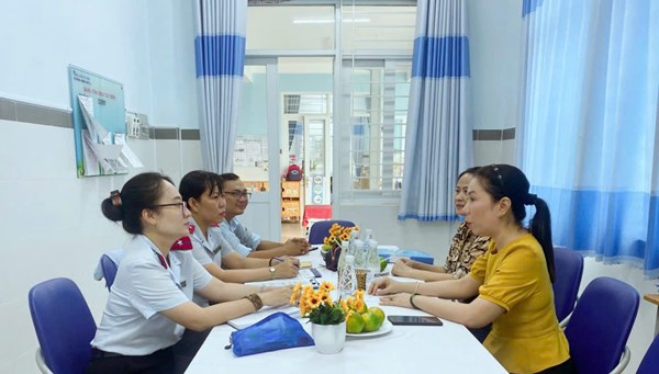Trường mầm non 12 đón đoàn kiểm tra  an toàn vệ sinh thực phẩm của sở an toàn thực phẩm thành phố hồ chí minh