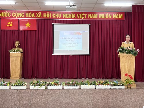 Trường Mầm non 12 tổ chức lớp bồi dưỡng chính trị hè năm 2024!!