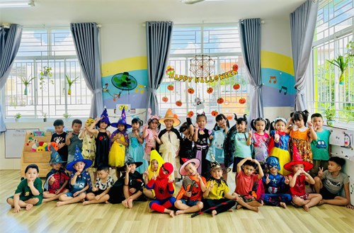 Hoạt động sự kiện Halloween vui nhộn của lớp Lá 1