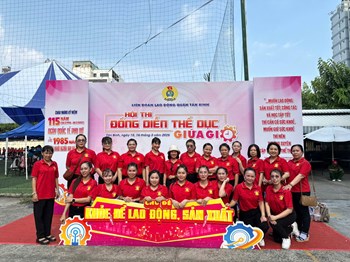 Cđcs trường mầm non 14 tham gia hội thi đồng diễn thể dục giữa giờ- khỏe để lao động sản xuất đạt giải ba bảng b (khối trường mầm non)