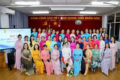 Hội nghị viên chức, người lao động năm học 2024-2025 của CĐCS Trường Mầm non 14