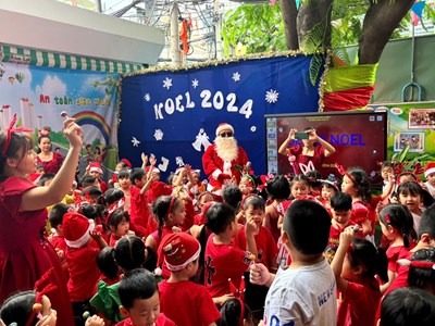 Lễ hội  bé vui noel  năm học 2024-2025