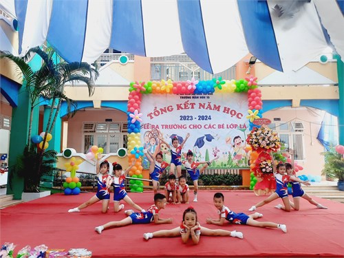 Tiết mục Nhịp điệu lá  Mái trường nơi em học được bào điều hay 