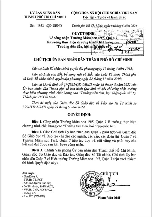 Quyết định công nhận  Trường tiên tiến, hội nhập quốc tế 