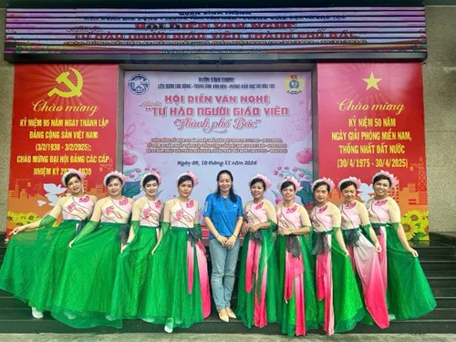 Tham gia Hội diễn văn nghệ do Liên đoàn Lao động quận Bình Thạnh tổ chức