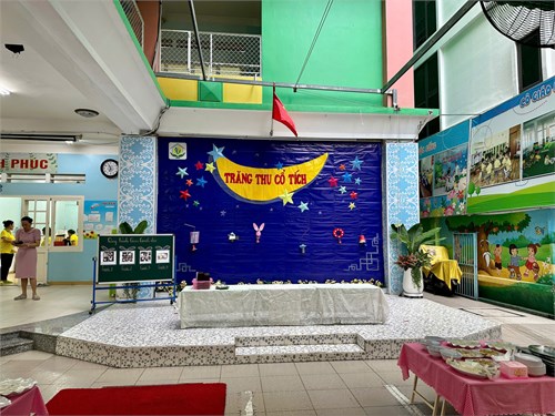 Hoạt động trãi nghiệm    Bé tập làm bánh dẻo  
