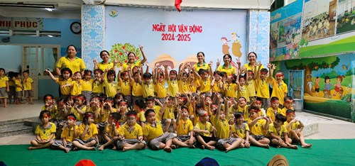 Bé vui chơi  Ngày hội vận động 
