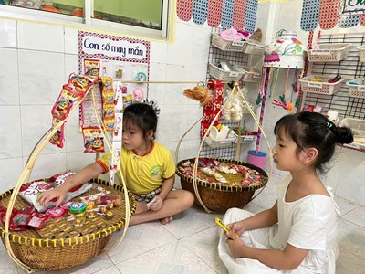 Hoạt động vui chơi trong lớp