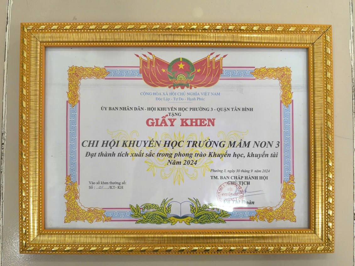 Chi hội khuyến học trường Mầm non 3 nhận giấy khen đạt thành tích xuất sắc trong phong trào Khuyến học-khuyến tài năm 2024