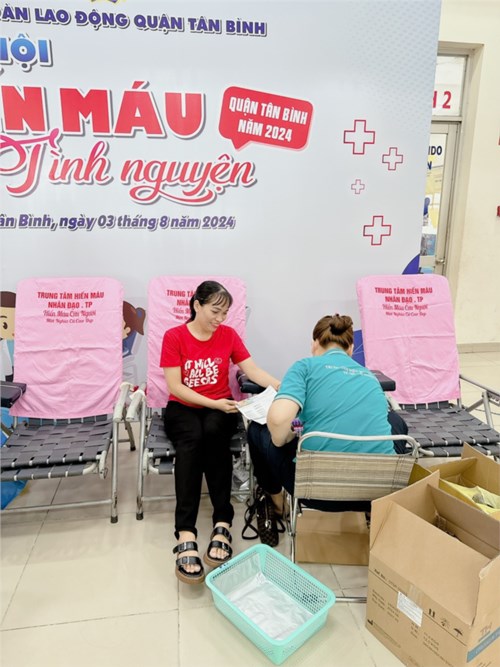 CĐCS Mầm non 3 tham gia  Ngày hội hiến máu tình nguyện  tại LĐLĐ Quận Tân Bình