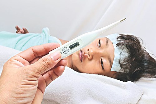 Bác sĩ khuyên gì khi điều trị sốt xuất huyết?