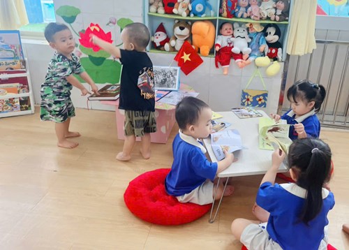 Góc đọc sách của lớp .