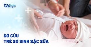 Sơ cứu sặc sữa ở trẻ sơ sinh