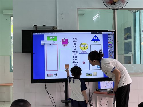 Nhận biết hình hình học