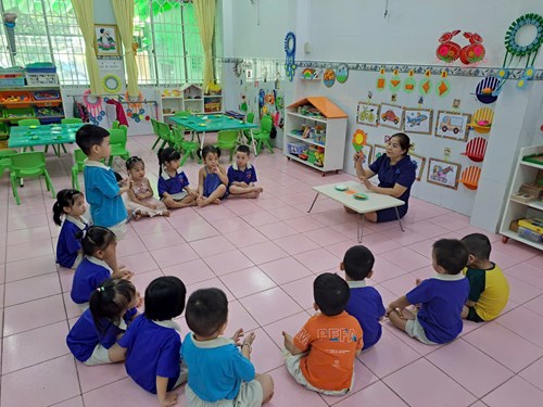 Làm hoa tặng mẹ ngày 20/10