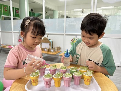 Video hướng dẫn trẻ cách gieo hạt