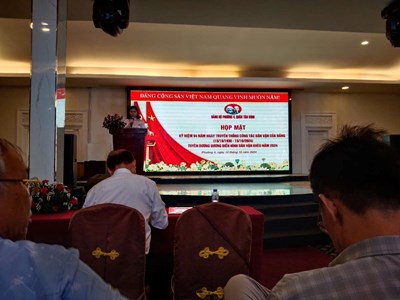 Chi bộ trường Mầm non 4 tham gia họp mặt kỷ niệm 94 năm Ngày truyền thống công tác dân vận của Đảng và Thông tin thời sự định kỳ tháng 10 năm 2024