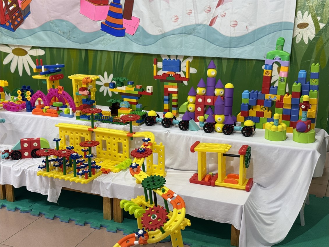 Pooh 2 - bé vui sáng tạo cùng lego