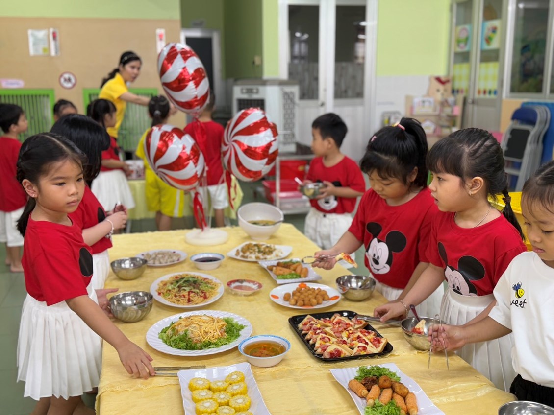 Pooh 2 - buffet mừng tết tây 1/1/2025