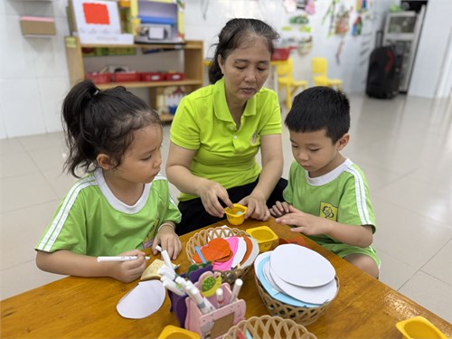Pooh 2 - làm con chuột từ những nguyên vật liệu sẵn có