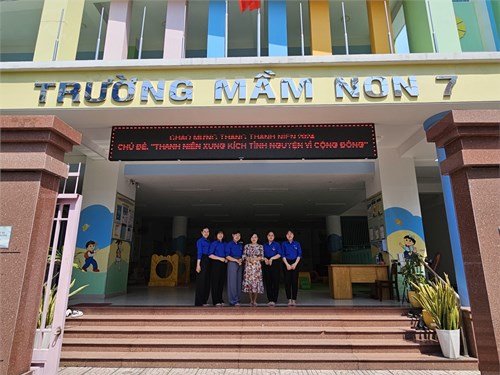 Chạy bảng đèn led tuyên truyền kỷ niệm 93 năm ngày thành lập đoàn tncs hồ chí minh (26/3/1931 - 26/3/2024)