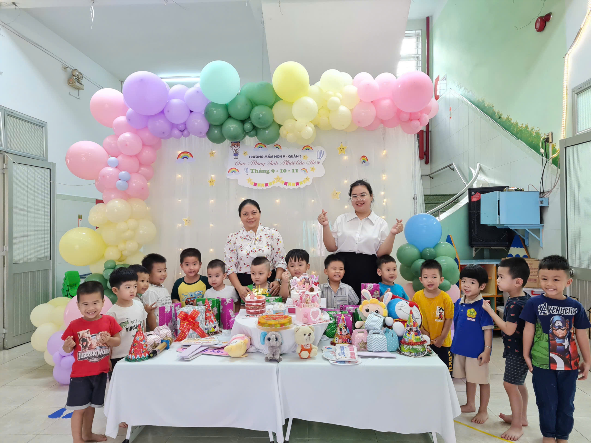 Mừng sinh nhật tháng 9 - 10 - 11 của các bé lớp Mầm 2