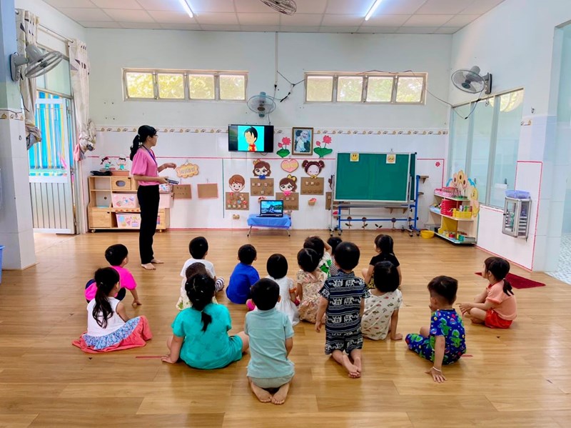 Giờ hoạt động của các bạn lớp mầm 2