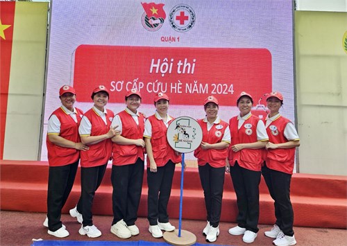 Chi hội Chữ thập đỏ trường Mầm non Bé Ngoan tích cực tham gia Hội thi  Sơ cấp cứu hè năm 2024  do Quận đoàn và Hội Chữ thập đỏ Quận 1 tổ chức