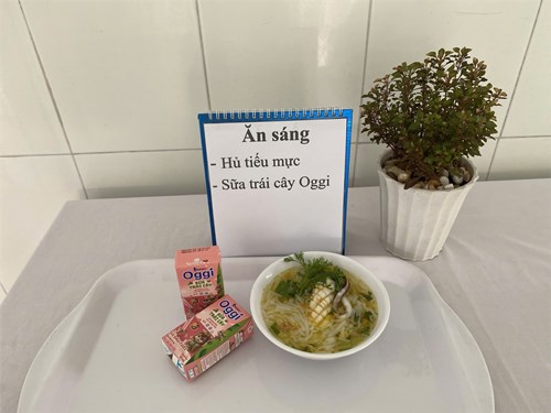 Món ăn của trẻ ngày 13/11/2024