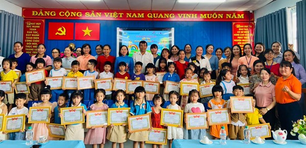 Lễ Trao giải và Tổng kết Hội thi Bé vẽ sáng tạo cùng Bitex cấp Huyện năm học 2024-2025