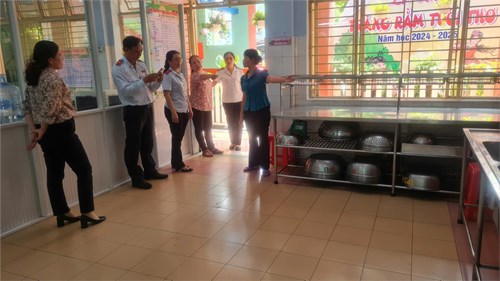 Trường Mầm non Hoa Hồng đón đoàn kiểm tra An toàn vệ sinh thực phẩm Thành phố Hồ Chí Minh năm 2024