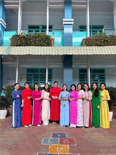 Trường MN Hoa Lan Hưởng ứng “Tuần lễ áo dài” lần thứ 11