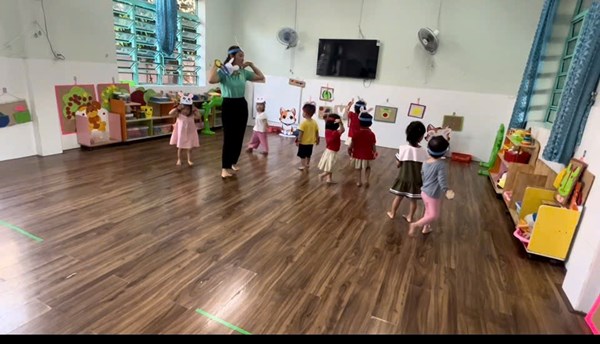 Giáo dục phát triển thể chất ở trẻ Nhà trẻ