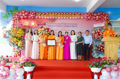 Trường Mầm non Hoa Sen 2 tổ chức lễ đón nhận “Trường đạt kiểm định chất lượng giáo dục cấp độ 2 và Tổng kết năm học 2023-2024