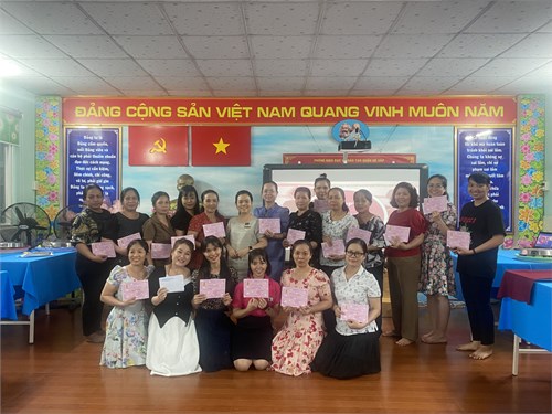 Trường MNHD - Sinh hoạt Câu lạc bộ Công đoàn tháng 3