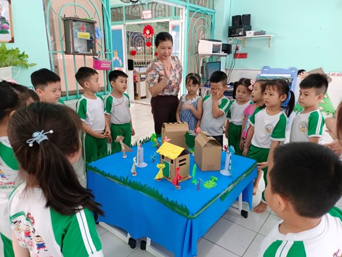 Gấp con mèo đơn giản từ giấy