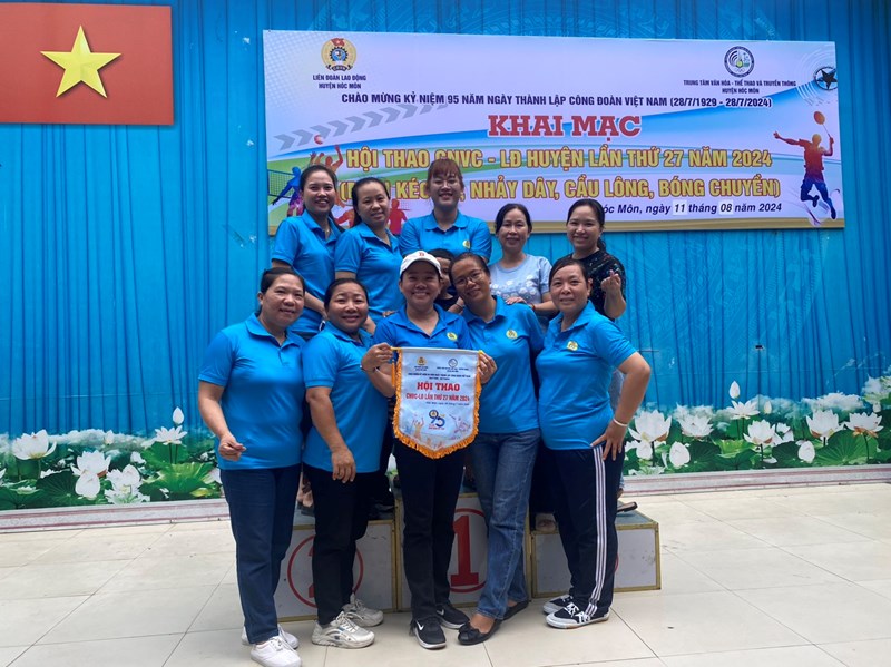 Trường mầm mon Hướng Dương tham gia hội thao CNVC lao động huyện lần thứ 27 năm 2024