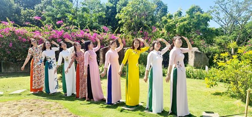 Trường Mầm non Hương Sen hưởng ứng hội thi ảnh Áo dài “Quê hương Gò Vấp” năm 2024