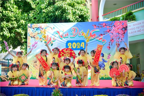 Lễ hội mừng Xuân Giáp Thìn 2024