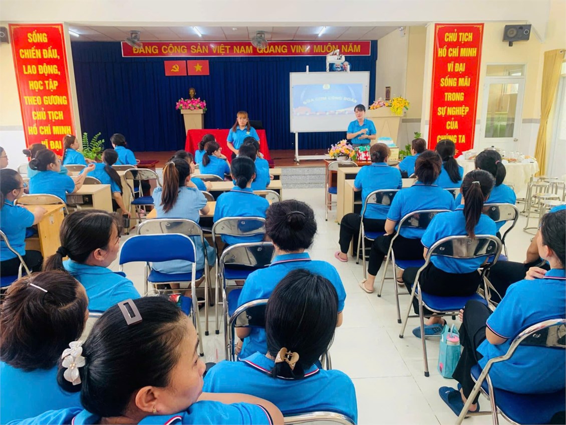 Thực hiện Công văn số 883/LĐLĐ ngày 16/8/2024 về việc triển khai hướng dẫn tổ chức Bữa cơm công đoàn  năm 2024.
