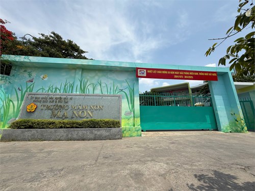 Các bé Trường Mầm non Mạ Non - huyện Nhà Bè tiếp tục hưởng ứng các hoạt động chào mừng kỷ niệm 50 năm giải phóng miền Nam, thống nhất đất nước (30/4/1975-30/4/2025)