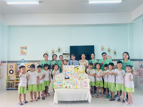 Trường Mầm non Mạ Non tổ chức chuyên đề cấp trường  Nâng cao năng lực sáng tạo và cảm thụ nghệ thuật cho trẻ qua hoạt động tạo hình  năm học 2023-2024