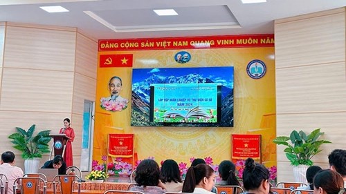Tập huấn nghiệp vụ thư viện cơ sở Chương trình Nông thôn mới năm 2024